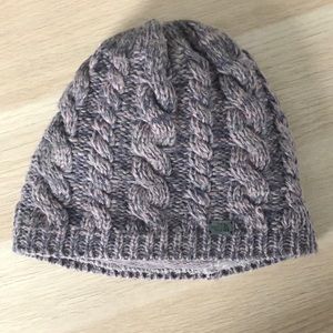 North Face knit hat beanie with soft fuzzy cozy lining